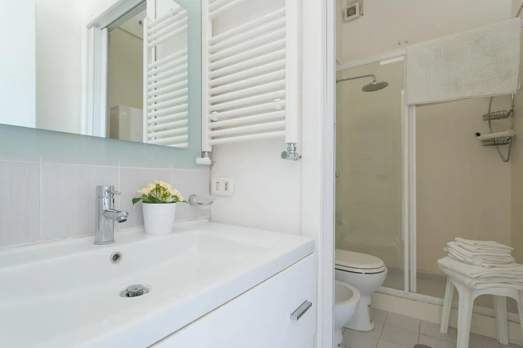 Relais Piazza Dei Martiri Bed and Breakfast Napels